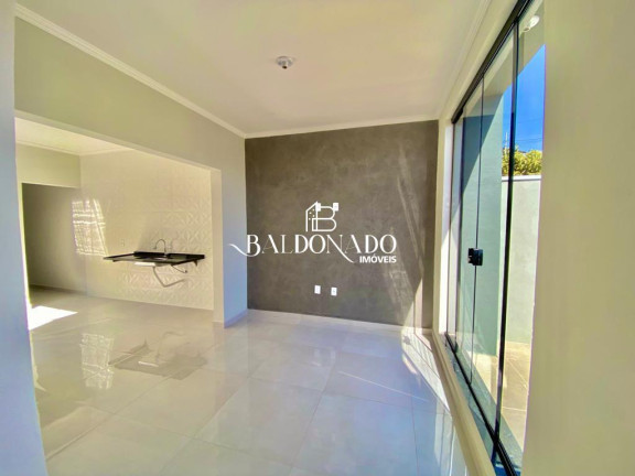Imagem Casa com 3 Quartos à Venda, 125 m² em Centro - Extrema Imagem Casa com 3 Quartos à Venda, 125 m² em Centro - Extrema