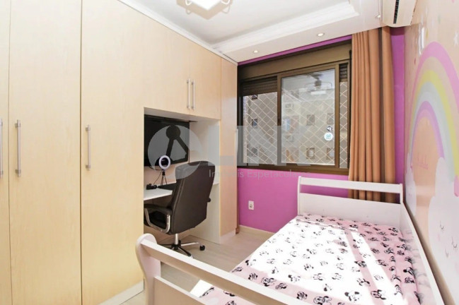 Imagem Apartamento com 3 Quartos à Venda, 94 m² em Cristo Redentor - Porto Alegre Imagem Apartamento com 3 Quartos à Venda, 94 m² em Cristo Redentor - Porto Alegre