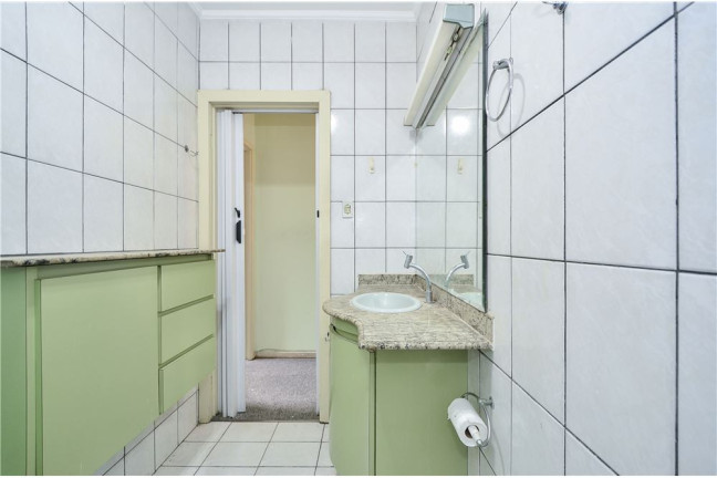 Imagem Casa com 2 Quartos à Venda, em Jardim Aeroporto - São Paulo Imagem Casa com 2 Quartos à Venda, em Jardim Aeroporto - São Paulo