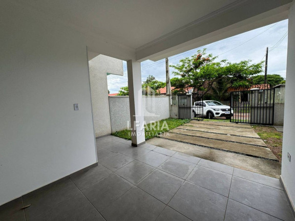 Imagem Sobrado com 3 Quartos à Venda, 104 m² em Cambiju - Itapoá