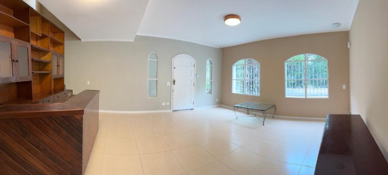 Casa com 4 Quartos à Venda, 216 m² em Vila Guarani (z Sul) - São Paulo