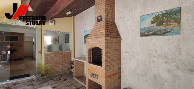 Imagem Casa com 3 Quartos à Venda, 300 m² em Centro - Guaratinguetá Imagem Casa com 3 Quartos à Venda, 300 m² em Centro - Guaratinguetá