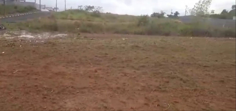 Imagem Terreno à Venda, 670 m² em Cia Sul - Simões Filho Imagem Terreno à Venda, 670 m² em Cia Sul - Simões Filho