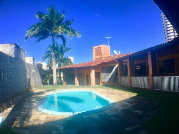 Imagem Casa com 6 Quartos à Venda, 550 m² em Capim Macio - Natal Imagem Casa com 6 Quartos à Venda, 550 m² em Capim Macio - Natal