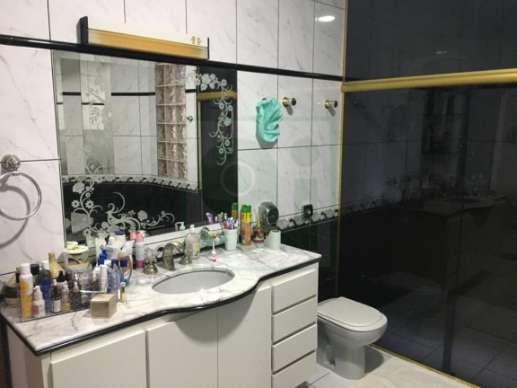 Imagem Casa com 4 Quartos à Venda, 326 m² em Vila Dalva - São Paulo
