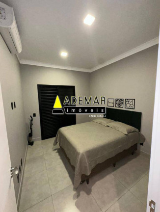 Casa com 4 Quartos à Venda,  em Paranapanema