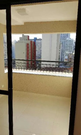 Imagem Apartamento com 2 Quartos à Venda, 50 m² em Centro - Curitiba