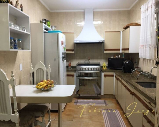 Imagem Casa com 3 Quartos à Venda, 262 m² em Vila Marieta - Campinas