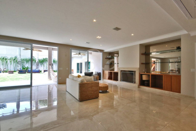 Imagem Casa de Condomínio com 5 Quartos à Venda, 709 m² em Alphaville Residencial Um - Barueri
