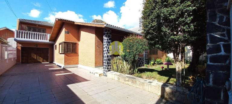 Imagem Casa com 5 Quartos à Venda, 298 m² em Rebouças - Curitiba