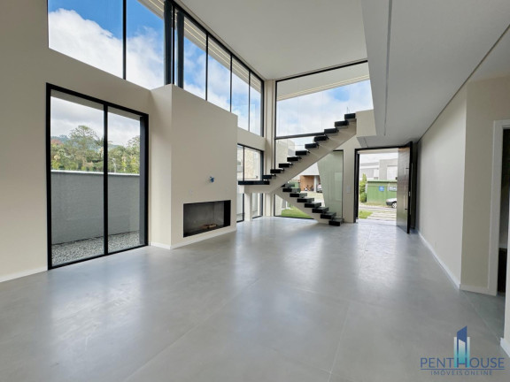 Imagem Casa de Condomínio com 4 Quartos à Venda, 330 m² em Santa Regina - Camboriú Imagem Casa de Condomínio com 4 Quartos à Venda, 330 m² em Santa Regina - Camboriú
