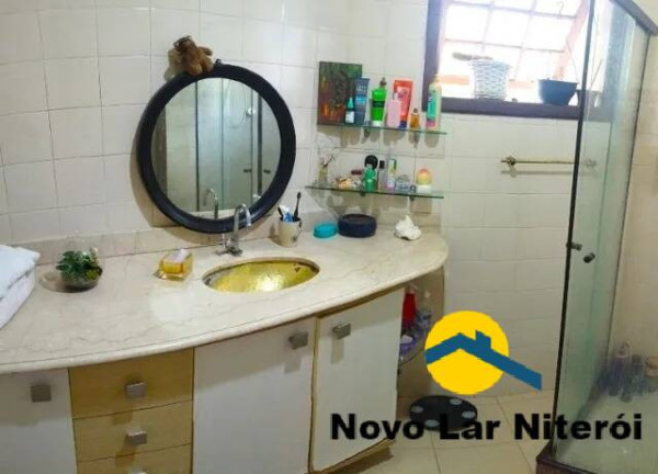 Imagem Casa com 3 Quartos à Venda, 206 m² em Maravista - Niterói
