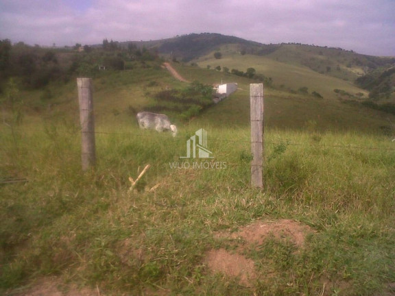 Imagem Terreno à Venda, 3.615 m² em Santa Branca Imagem Terreno à Venda, 3.615 m² em Santa Branca