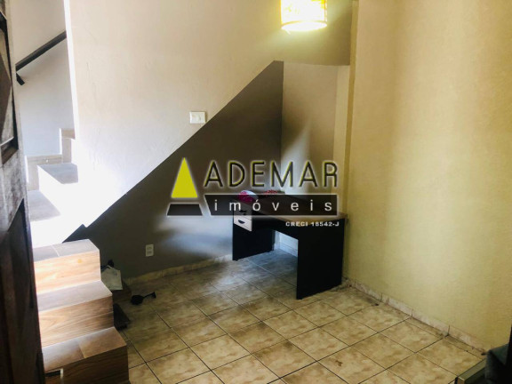 Imagem Casa com 4 Quartos à Venda, 250 m² em Conceição - Diadema Imagem Casa com 4 Quartos à Venda, 250 m² em Conceição - Diadema