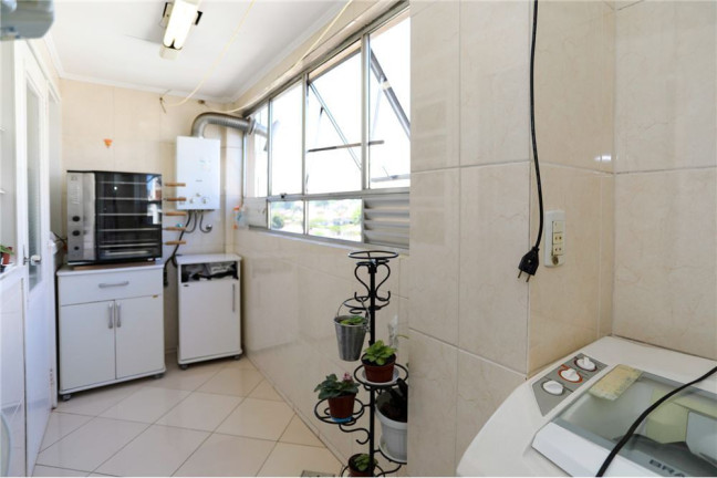 Imagem Apartamento com 3 Quartos à Venda, 93 m² em Jardim Lindóia - Porto Alegre