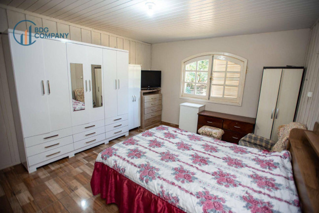 Imagem Chácara com 3 Quartos à Venda, 160 m² em Santa Fé - Irati Imagem Chácara com 3 Quartos à Venda, 160 m² em Santa Fé - Irati