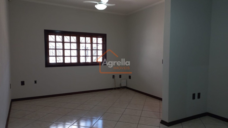 Imagem Casa com 3 Quartos à Venda, 148 m² em Jardim Rosa Cruz - Mogi Guaçu Imagem Casa com 3 Quartos à Venda, 148 m² em Jardim Rosa Cruz - Mogi Guaçu