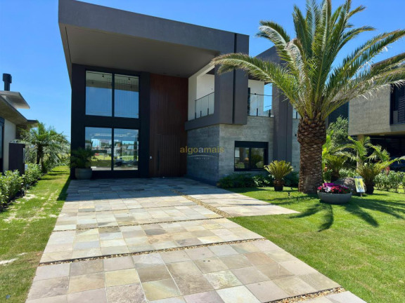 Casa com 4 Quartos à Venda, 344 m² em Condomínio Costa Serena - Capão Da Canoa