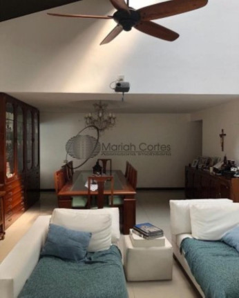 Imóvel com 4 Quartos à Venda,  em São Francisco - Niterói