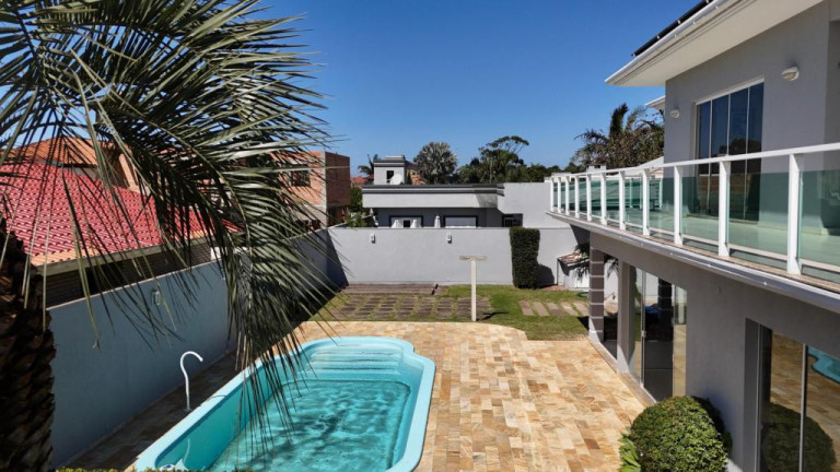 Imagem Casa com 4 Quartos à Venda, 380 m² em Capão Novo - Capao Da Canoa Imagem Casa com 4 Quartos à Venda, 380 m² em Capão Novo - Capao Da Canoa