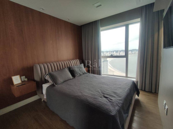 Imagem Apartamento com 4 Quartos à Venda, 265 m² em Centro - Balneário Camboriú Imagem Apartamento com 4 Quartos à Venda, 265 m² em Centro - Balneário Camboriú