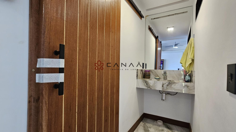 Imagem Casa com 2 Quartos à Venda, 400 m² em Centro - Arraial Do Cabo