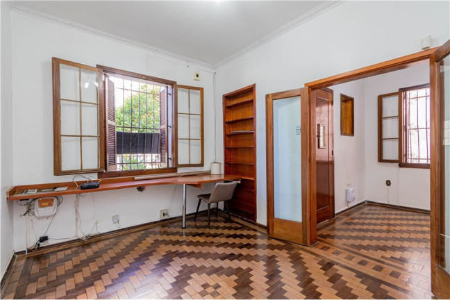 Imagem Casa com 3 Quartos à Venda, 211 m² em Menino Deus - Porto Alegre
