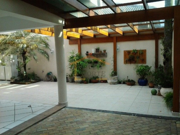 Imagem Casa de Condomínio com 4 Quartos à Venda, 400 m² em Tucuruvi - São Paulo