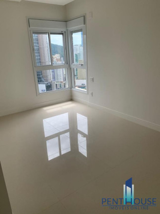 Imagem Apartamento com 4 Quartos à Venda, 144 m² em Centro - Balneário Camboriú Imagem Apartamento com 4 Quartos à Venda, 144 m² em Centro - Balneário Camboriú