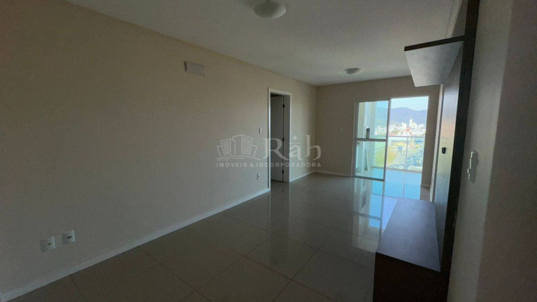 Imagem Apartamento com 3 Quartos à Venda, 92 m² em São Judas - Itajaí Imagem Apartamento com 3 Quartos à Venda, 92 m² em São Judas - Itajaí