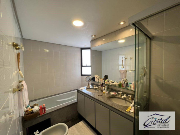 Imagem Apartamento com 3 Quartos à Venda ou Locação, 220 m² em Jardim Paulista - São Paulo