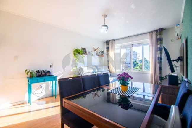 Imagem Apartamento com 3 Quartos à Venda, 96 m² em Menino Deus - Porto Alegre Imagem Apartamento com 3 Quartos à Venda, 96 m² em Menino Deus - Porto Alegre