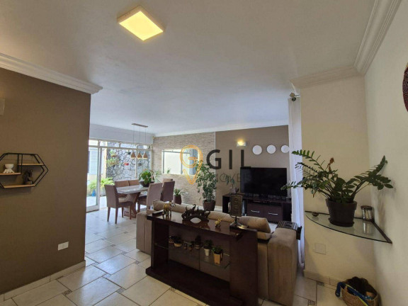 Casa com 3 Quartos para Alugar, 180 m² em Jardim Bela Vista - Jacareí