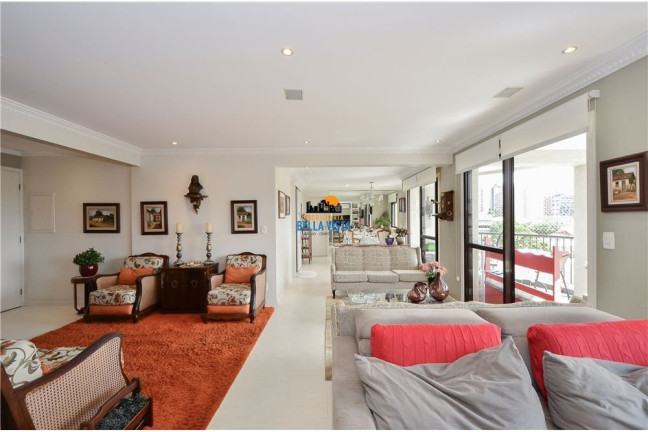 Apartamento com 3 Quartos à Venda,  em Caxingui - São Paulo