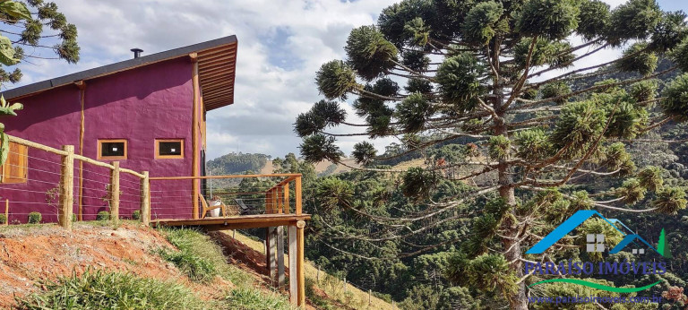 Imagem Casa com 1 Quarto à Venda, 6 m² em Centro - Gonçalves Imagem Casa com 1 Quarto à Venda, 6 m² em Centro - Gonçalves