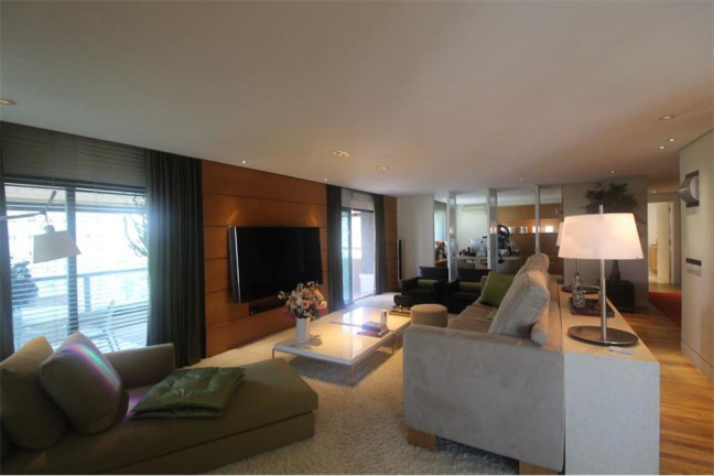 Imagem Apartamento com 3 Quartos à Venda, 386 m² em Vila Nova Conceição - São Paulo Imagem Apartamento com 3 Quartos à Venda, 386 m² em Vila Nova Conceição - São Paulo