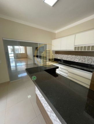 Imagem Casa com 3 Quartos à Venda, 130 m² em Parque Residencial Nature I - São José Do Rio Preto Imagem Casa com 3 Quartos à Venda, 130 m² em Parque Residencial Nature I - São José Do Rio Preto