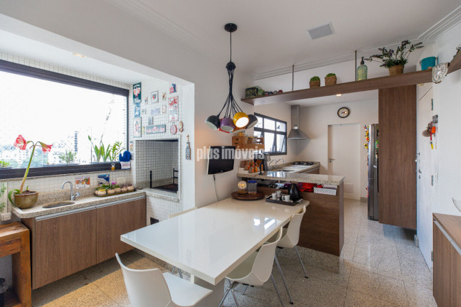 Imagem Apartamento com 3 Quartos à Venda, 190 m² em Moema - São Paulo Imagem Apartamento com 3 Quartos à Venda, 190 m² em Moema - São Paulo