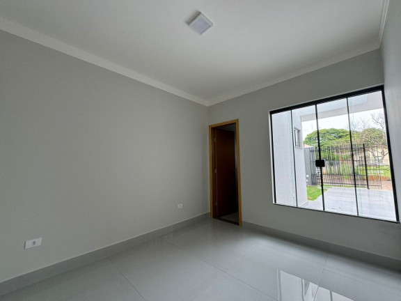 Imagem Casa com 3 Quartos à Venda, 80 m² em Conjunto Porto Seguro - Maringa
