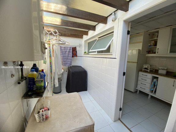 Imagem Casa com 4 Quartos à Venda, 300 m² em Ferradura - Armação Dos Búzios Imagem Casa com 4 Quartos à Venda, 300 m² em Ferradura - Armação Dos Búzios
