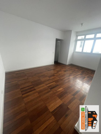Imagem Apartamento com 2 Quartos à Venda, 80 m²