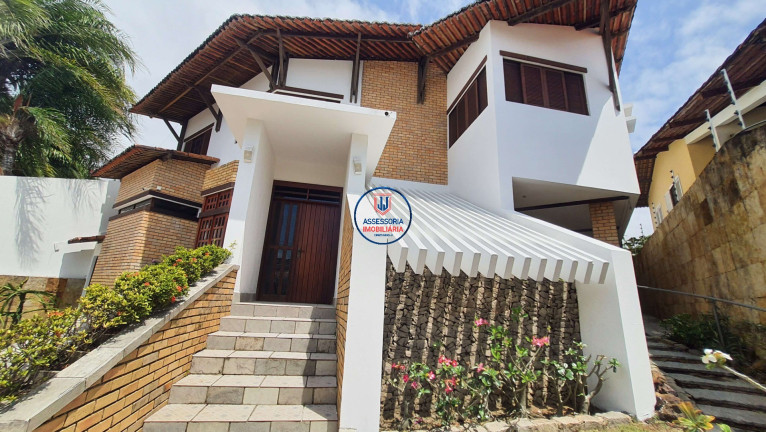 Casa com 5 Quartos para Alugar ou Temporada, 339 m² em Capim Macio - Natal