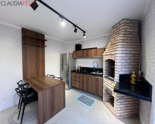 Imagem Casa com 3 Quartos à Venda, 140 m² em Canto Do Forte - Praia Grande Imagem Casa com 3 Quartos à Venda, 140 m² em Canto Do Forte - Praia Grande