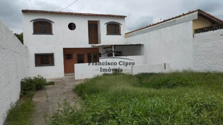 Sobrado com 3 Quartos à Venda, 100 m² em Parque Do Sol - Guaratinguetá