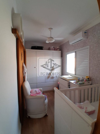 Imagem Sobrado com 3 Quartos à Venda, 164 m² em Umuarama - Osasco Imagem Sobrado com 3 Quartos à Venda, 164 m² em Umuarama - Osasco