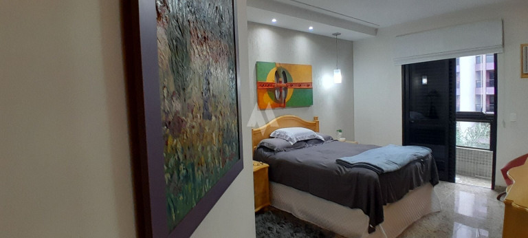 Imagem Apartamento com 3 Quartos à Venda, 176 m² em Embaré - Santos