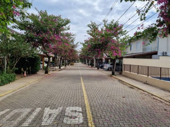 Imagem Sobrado com 3 Quartos à Venda, 120 m² em Esplanada Independência - Taubaté Imagem Sobrado com 3 Quartos à Venda, 120 m² em Esplanada Independência - Taubaté