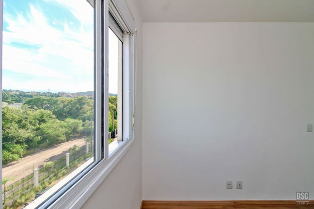 Imagem Imóvel com 2 Quartos à Venda, 58 m² em Vila Nova - Porto Alegre Imagem Imóvel com 2 Quartos à Venda, 58 m² em Vila Nova - Porto Alegre
