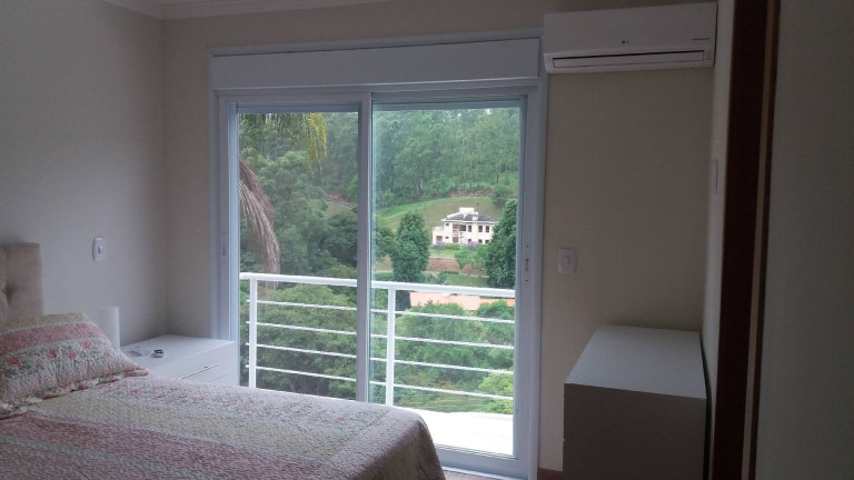 Imagem Casa com 3 Quartos à Venda, 1.064 m² em Serra Dos Lagos (jordanésia) - Cajamar Imagem Casa com 3 Quartos à Venda, 1.064 m² em Serra Dos Lagos (jordanésia) - Cajamar