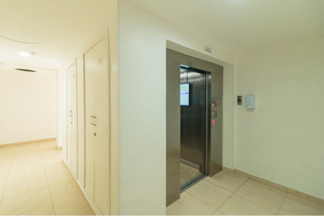 Imagem Apartamento com 2 Quartos à Venda, 51 m² em São Sebastião - Porto Alegre Imagem Apartamento com 2 Quartos à Venda, 51 m² em São Sebastião - Porto Alegre
